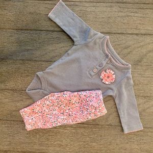 Infant Girls Newborn leggings outfit